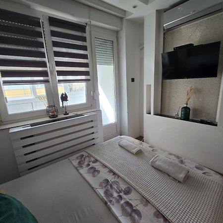 Apartamento Arizona Novi Sad Exterior foto